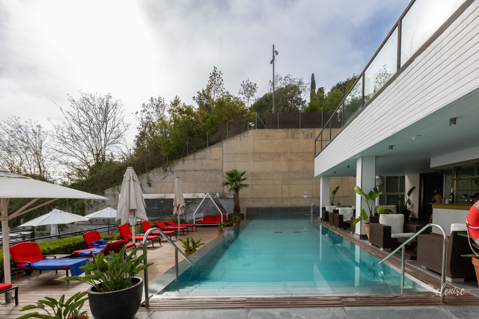 Fotografía de espacios Hotel 5 estrellas en Barcelona por Elena Rubio elenirc en Gran Hotel la Florida Piscina
